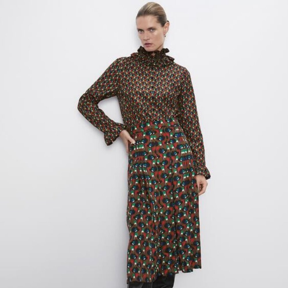 ZARA PRINTED PLEATED SKIRT AND BLOUSE‎ SET SZ S